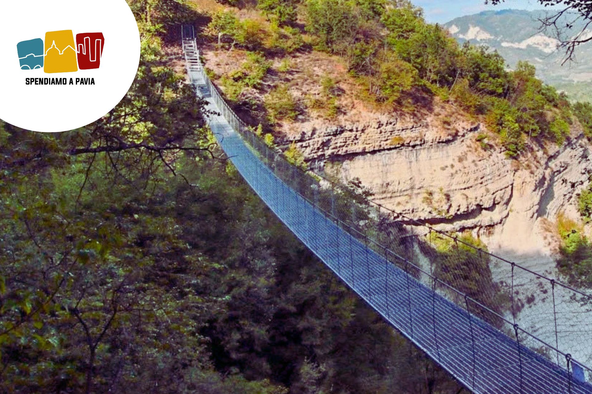 Ponte tibetano in Oltrepò Pavese, boom di visitatori: dove si trova e perché tutti vogliono attraversarlo